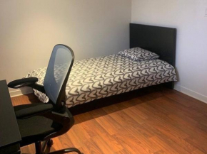 Private room for one guest, Vancouver, W 8th, B2